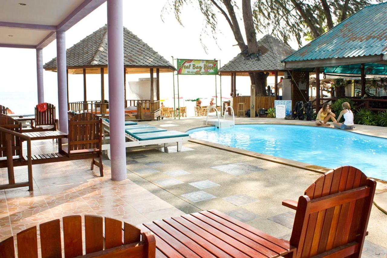 Siraya Beachfront Resort เกาะพะงัน ภายนอก รูปภาพ