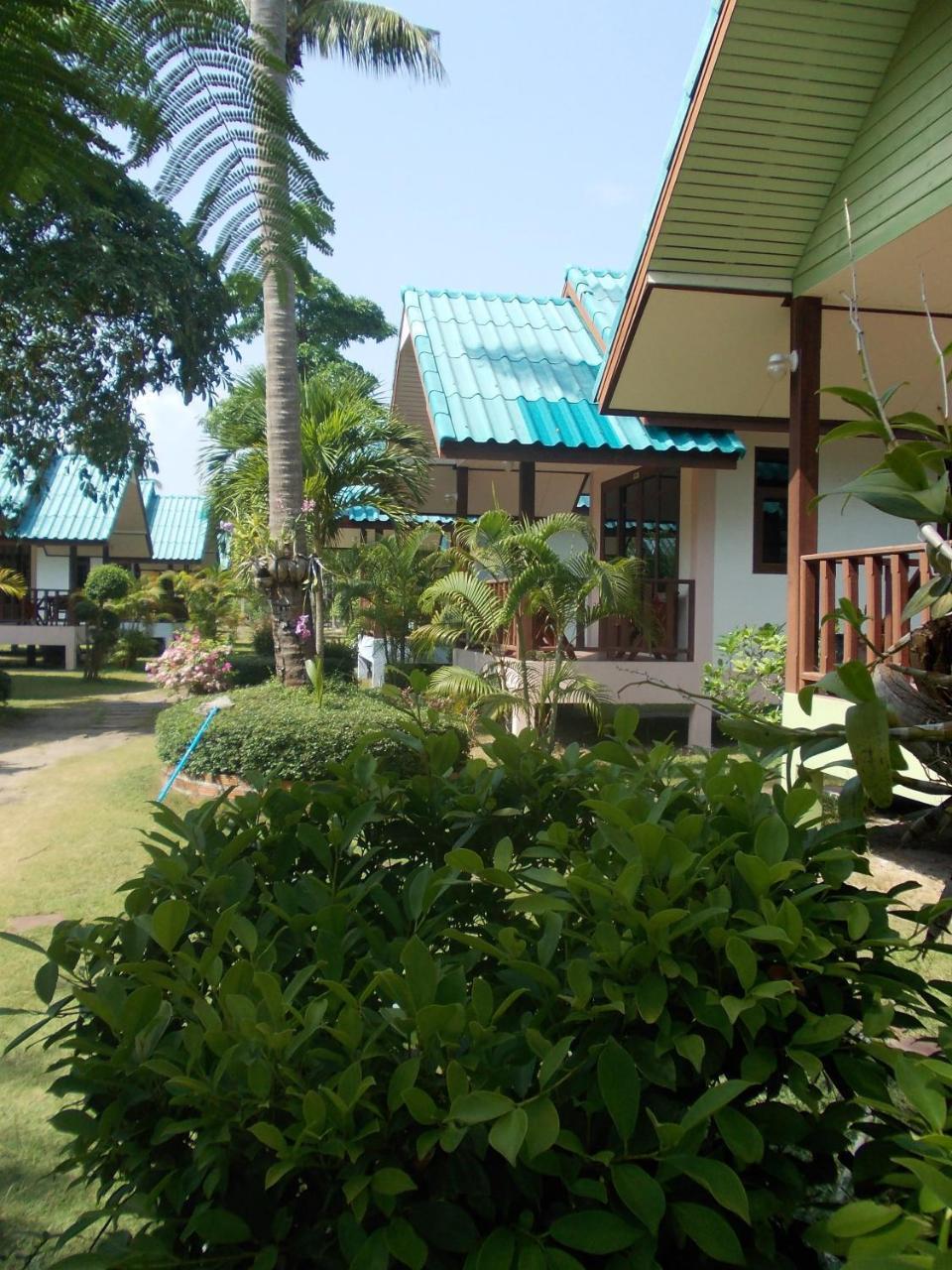 Siraya Beachfront Resort เกาะพะงัน ภายนอก รูปภาพ